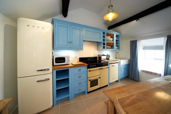 White Horses Cottage Portmeirion Self Catering Accommodation